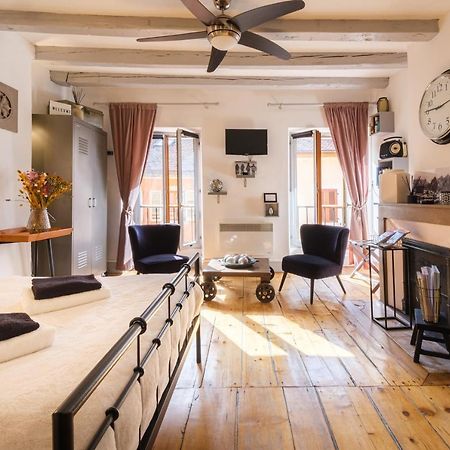 Au Grey D'Annecy, Studio Cosy Au Coeur De La Ville Zewnętrze zdjęcie